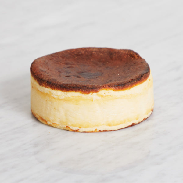 バスクチーズケーキ