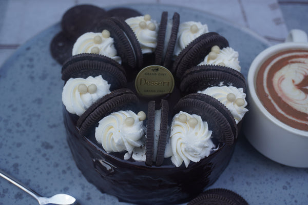 オレオ&チョコレートの夢の共演ケーキ